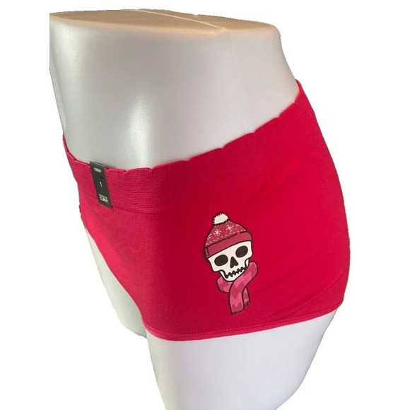 Torrid 1 Crimson Winter Skull So Freaking Cold Graphic Seamless Cheeky Panties - Picture 5 of 6